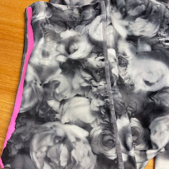 MPG Capri leggings size S - Picture 13 of 13